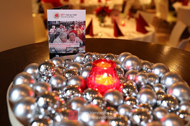 20151220 eetmetjehart kerstdiner2015 frans versteden fotografie tilburginbeeld FRVE9712.jpg